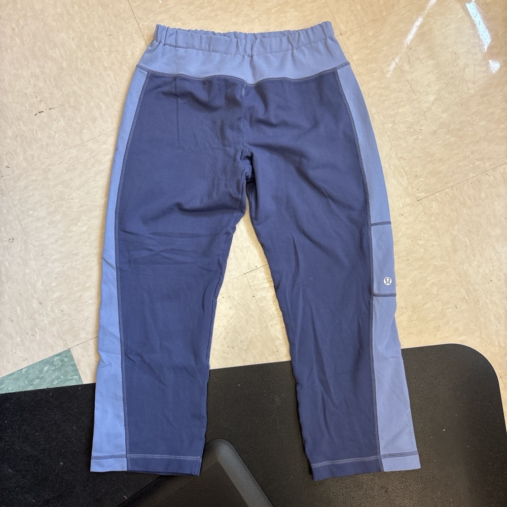 Lululemon cropped leggings